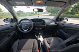 TOYOTA ETIOS XS 1.5 6MT 5P 2016 lleno