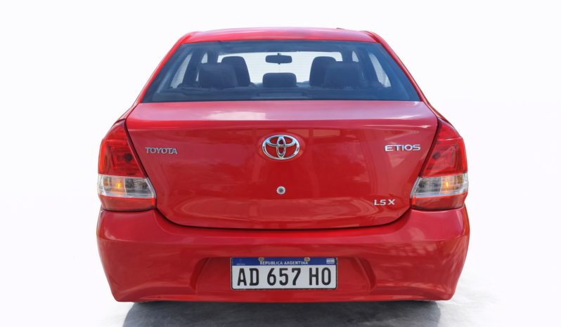 TOYOTA ETIOS X 1.5 6MT 4P 2019 lleno