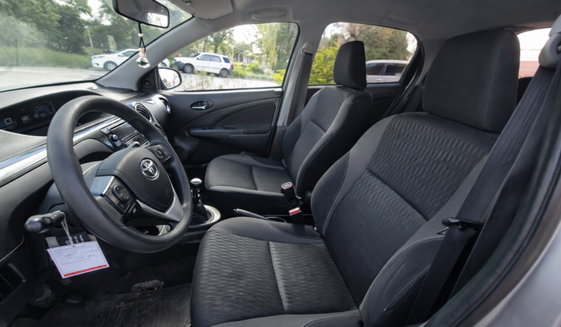 TOYOTA ETIOS XS 1.5 6MT 5P 2016 lleno