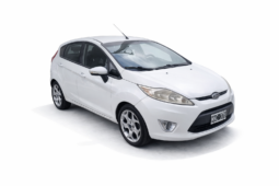 FORD FIESTA KINETIC TITANIUM DES 2013 lleno
