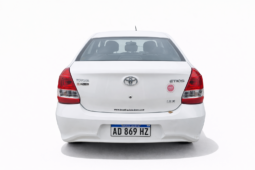 TOYOTA ETIOS XLS 1,5  6 MT 4P 2016