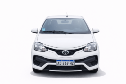 TOYOTA ETIOS XLS 1,5  6 MT 4P 2016 lleno