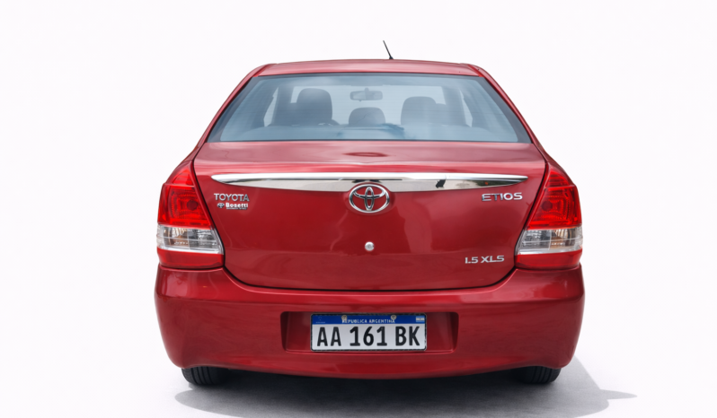 TOYOTA ETIOS XLS 1,5  6 MT 4P 2016 lleno