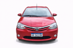 TOYOTA ETIOS XLS 1,5  6 MT 4P 2016