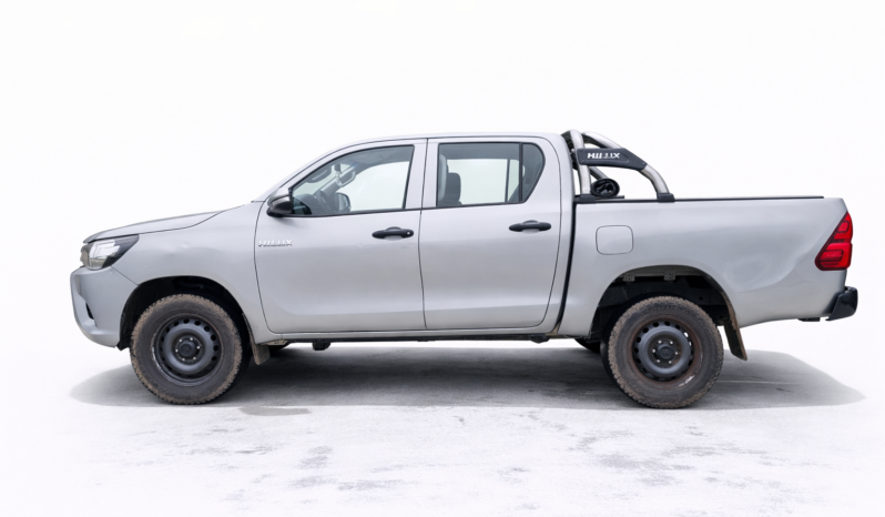TOYOTA HILUX 4X2 D/C DX 2.4 TDI 6MT 2017 lleno