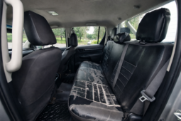 TOYOTA HILUX 4X2 D/C DX 2.4 TDI 6MT 2017 lleno