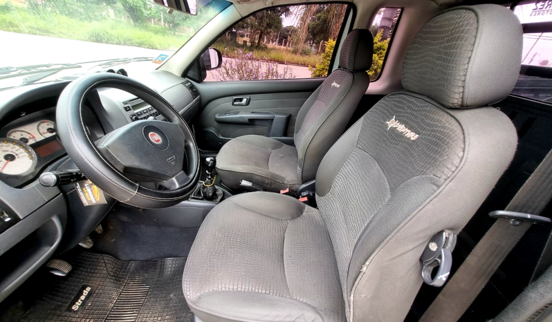 FIAT STRADA ADVENTURE 1.6 2011 lleno