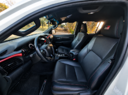 TOYOTA HILUX 4X4 DC GR-S II V6 VVTI 2020 lleno