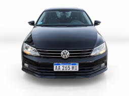 VOLKSWAGEN VENTO 2.5 ADVANCE MT 2016