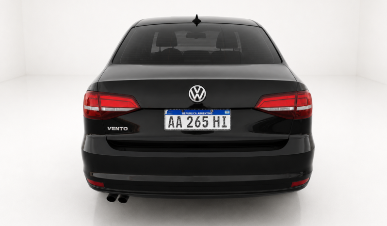 VOLKSWAGEN VENTO 2.5 ADVANCE MT 2016 lleno
