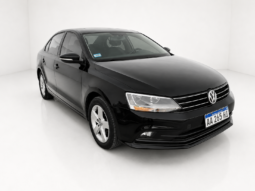 VOLKSWAGEN VENTO 2.5 ADVANCE MT 2016