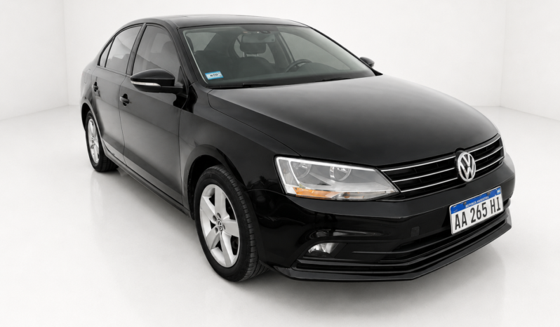 VOLKSWAGEN VENTO 2.5 ADVANCE MT 2016 lleno