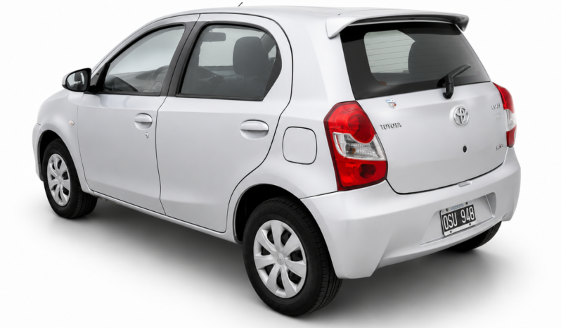 TOYOTA ETIOS XS 1.5 6MT 5P 2015 lleno