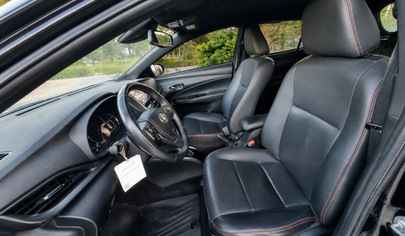 TOYOTA YARIS S 1.5 CVT 5P 2022 lleno