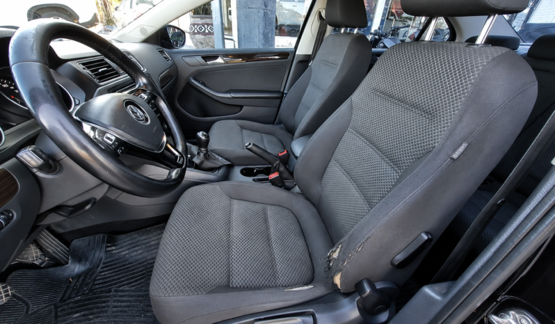 VOLKSWAGEN VENTO 2.5 ADVANCE MT 2016 lleno