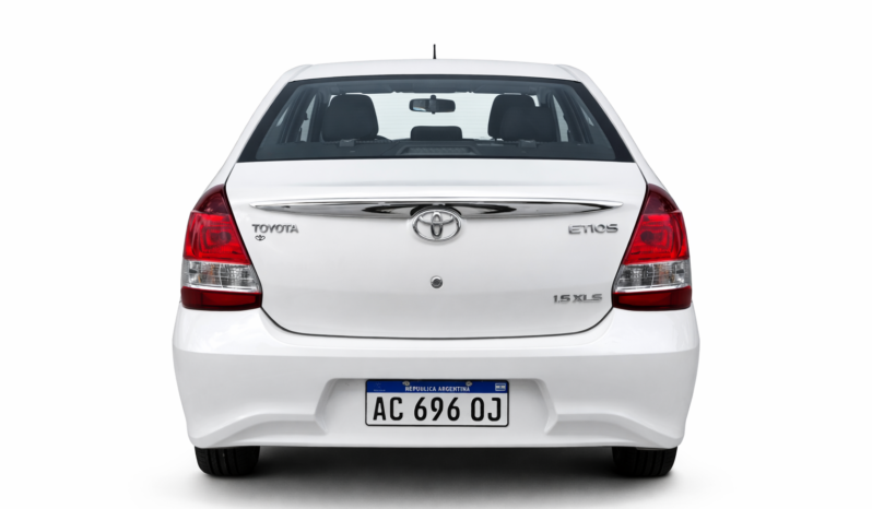 TOYOTA ETIOS XLS 1.5 5P L18 2018 lleno