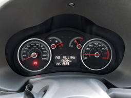 FIAT PALIO ESSENCE 5P 2015 lleno