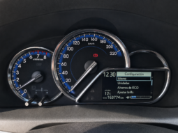 TOYOTA YARIS XLS 1.5 6MT 4P 2021 lleno