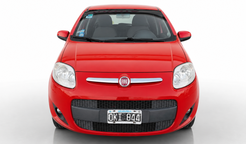 FIAT PALIO ESSENCE 5P 2015 lleno