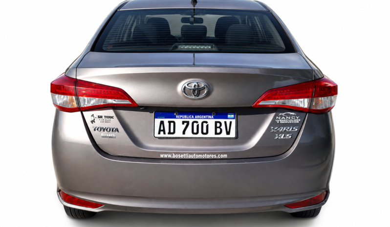 TOYOTA YARIS XLS 1.5 6MT 4P 2021 lleno