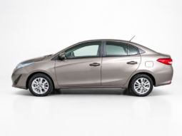 TOYOTA YARIS XLS 1.5 6MT 4P 2021 lleno