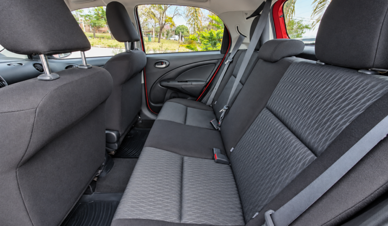 TOYOTA ETIOS X 1.5 6MT 2023 lleno
