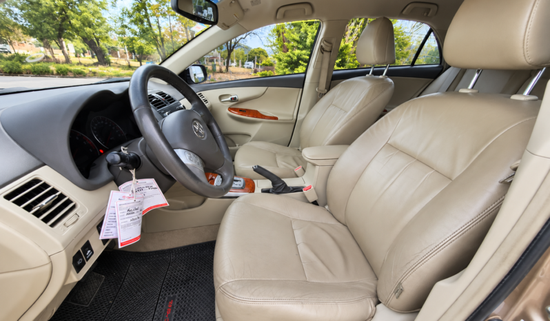 TOYOTA COROLLA SE-G AT 1.8 2010 lleno