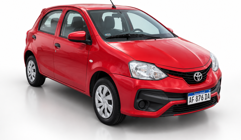 TOYOTA ETIOS X 1.5 6MT 2023 lleno