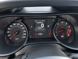 FIAT CRONOS DRIVE 1.3 GSE PACK PLUS 2025 lleno