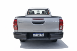TOYOTA HILUX 4X4 CD 2.4 DX 2022