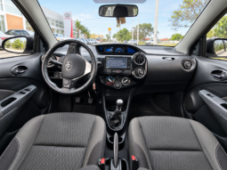 TOYOTA ETIOS XLS 1.5 4P L/18 2017 lleno