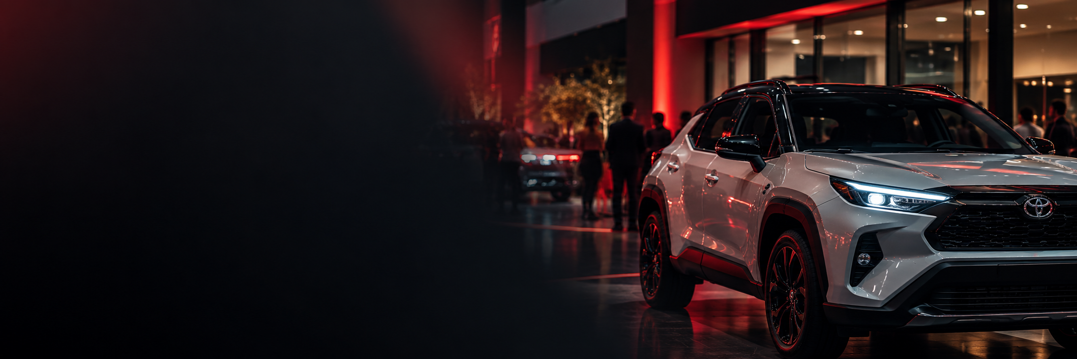 Toyota en un entorno de presentación nocturna